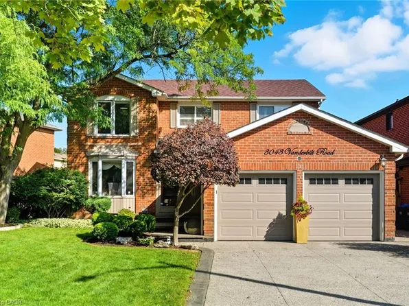 3043 Vanderbilt Rd, Mississauga, ON L5N 4W8