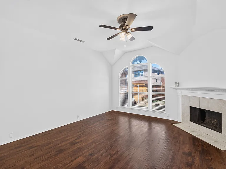 7008 Jasper Dr — Photo 10