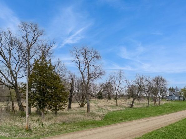 17492 460th Ln, Waterville, MN 56096