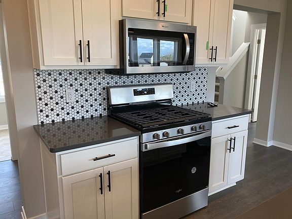 3rd image of LOT 140 Nile Dr SW