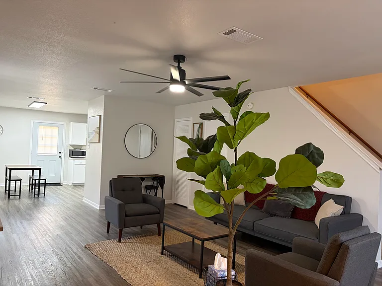 2812 Cantabrian Dr #A — Photo 39