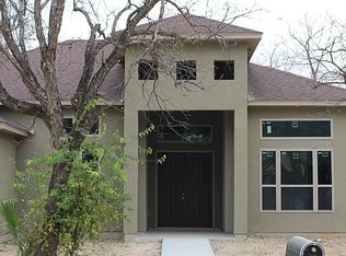 103B Summit Ave, Del Rio, TX 78840