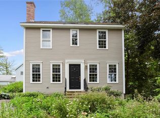 9 Chaucer Rd, East Hampton, CT 06424