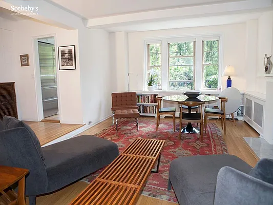 Rented by Sotheby's International Realty | media 9