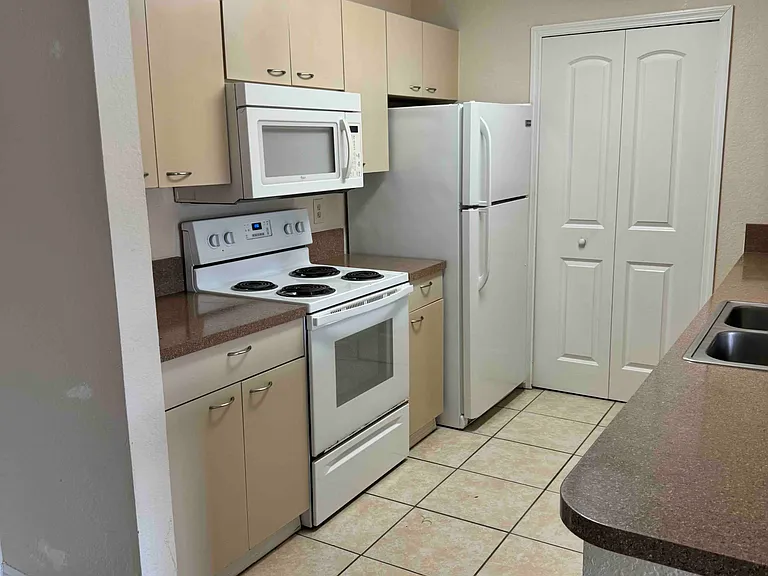 2550 N Alafaya Trl #2309 — Photo 11