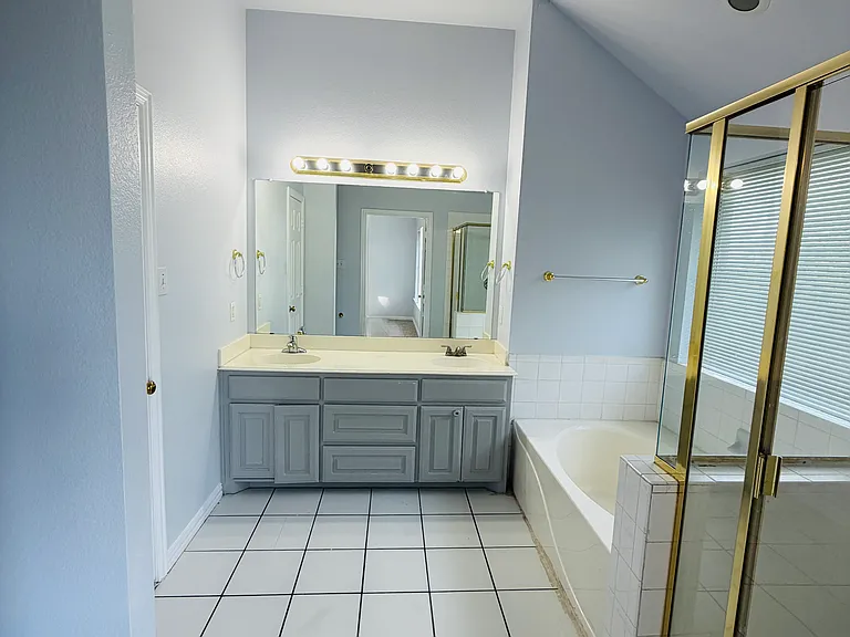 5728 Blackmon Ct — Photo 14