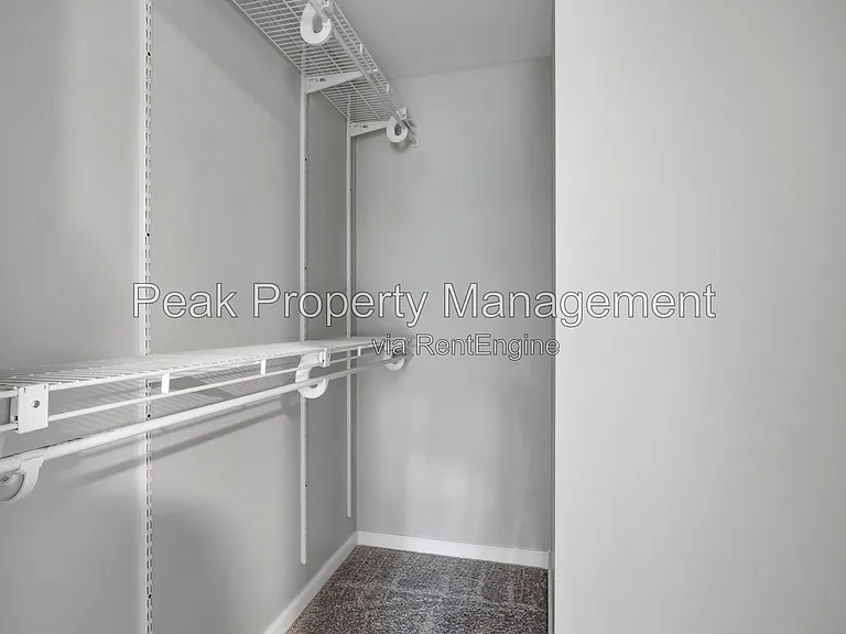 5008 Chelsea Brook Ln — Photo 19