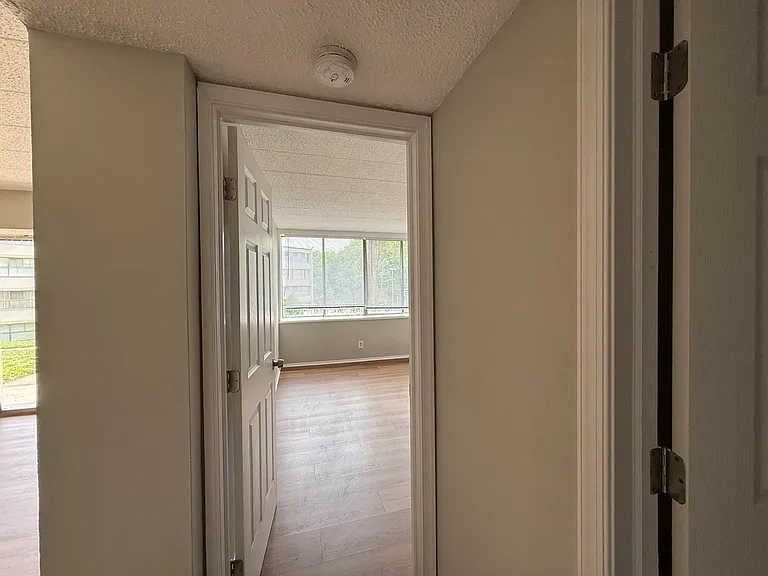 9201 New Hampshire Ave #B3 — Photo 2