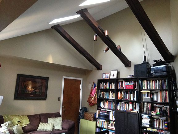 4th image of 2107 N Taft St APT 16