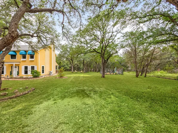 20 Westwood Dr, Wimberley, TX 78676