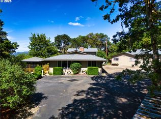 548 Braunda Dr, Roseburg, OR