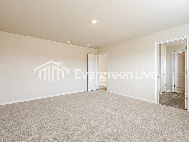 122 Farmwell Dr — Photo 10