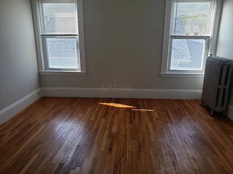 129 Summer St #3 — Photo 2