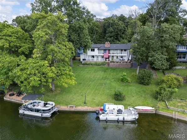 3661 S Lakeshore Dr, Byrnes Mill, MO 63051