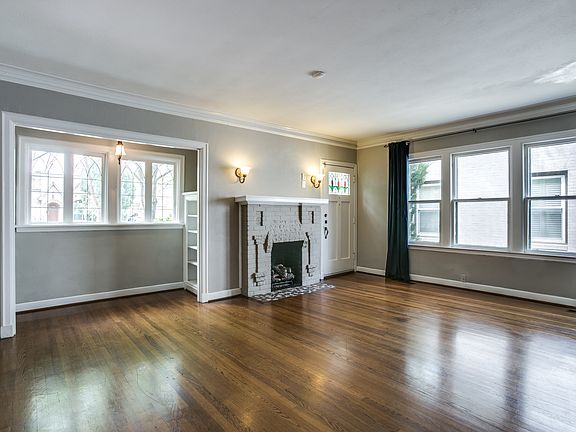 2nd image of 618 Clermont Ave