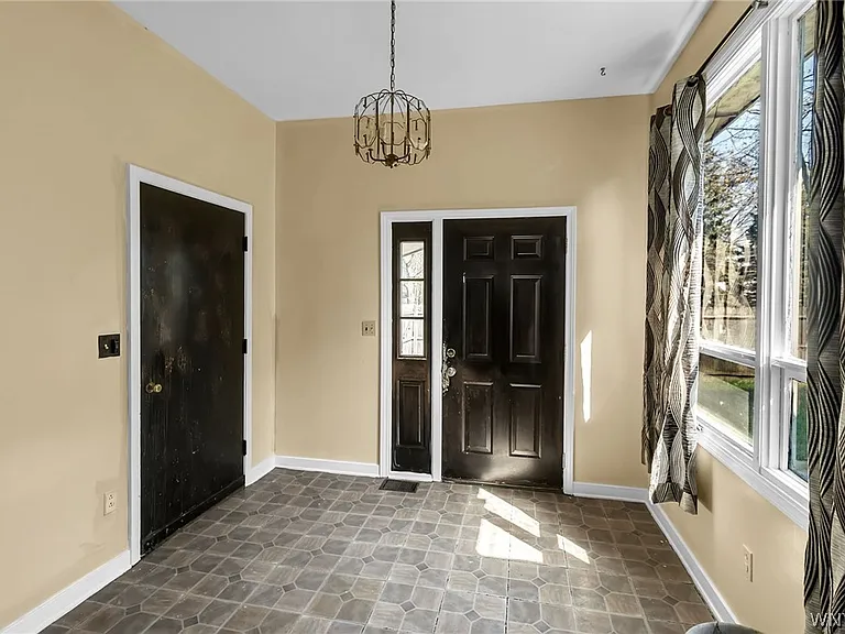 4098 Bailey Ave — Photo 13