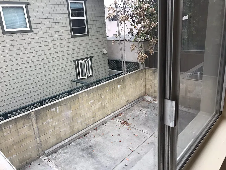 49 S Craig Ave #4 — Photo 9