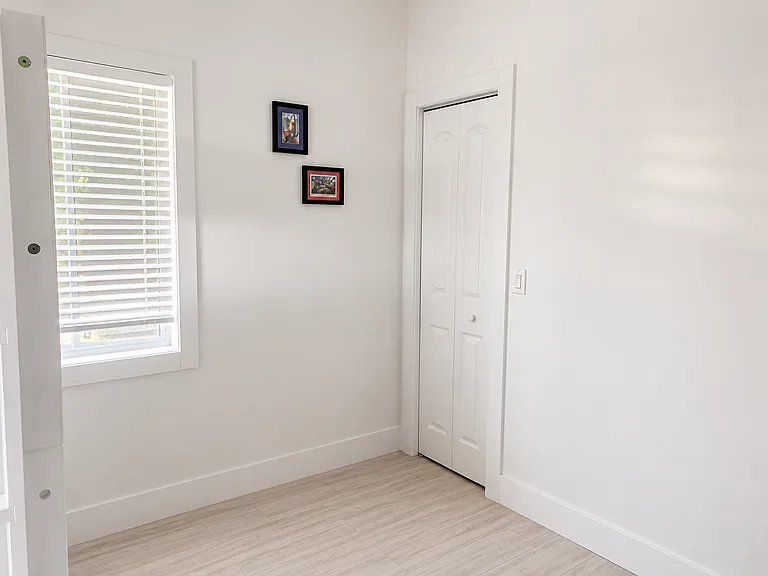 14 Janet Pl — Photo 18