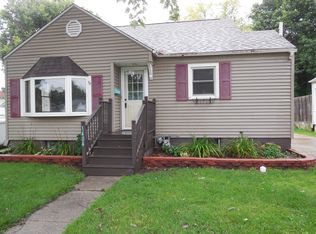 1404 E 14th St, Sterling, IL 61081
