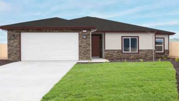 1st image of 1005 N Cypress Street