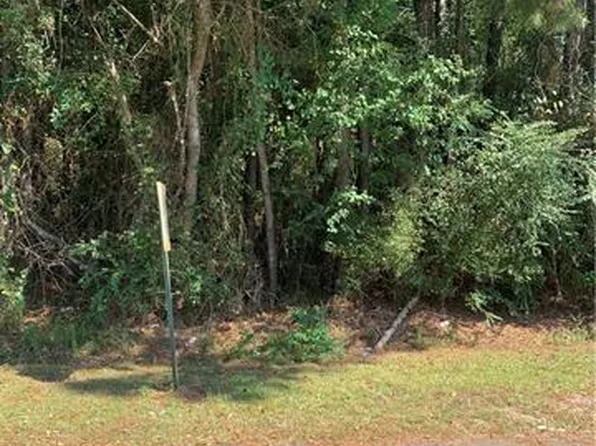 Lindsay Dr, Hammond, LA 70403