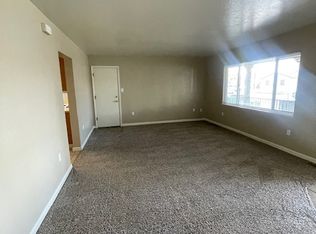 868 H St, Sparks, NV 89431