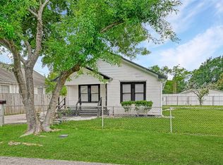 7119 Farnsworth St, Houston, TX 77022