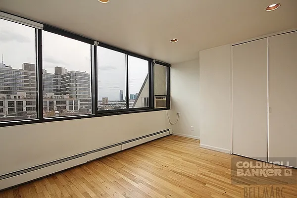 Rented by Bellmarc Realty | media 15