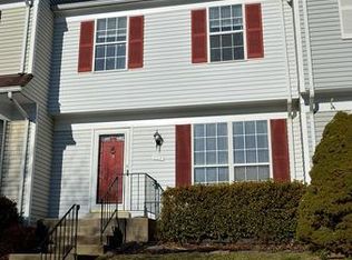 808 Smartts Ln NE, Leesburg, VA 20176