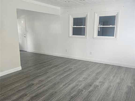 4th image of 2303 Arlene Ave