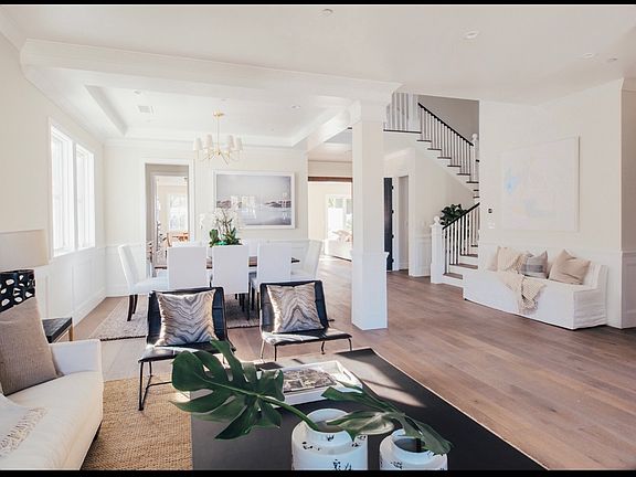 2nd image of 4239 Saint Clair Ave