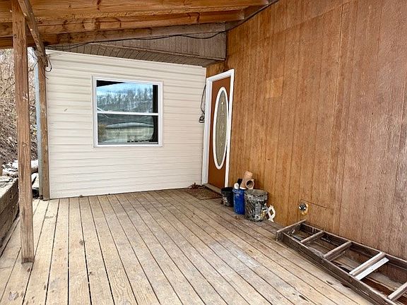 5th image of 517 3rd Ave