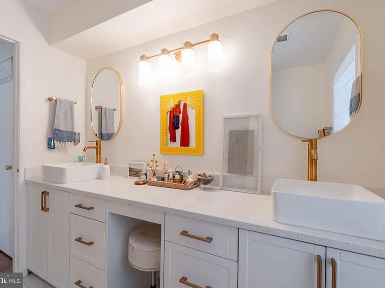 101 Lassen Ct #4 — Photo 10