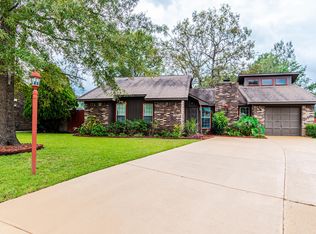 431 Terrier Rd, Goose Creek, SC 29445