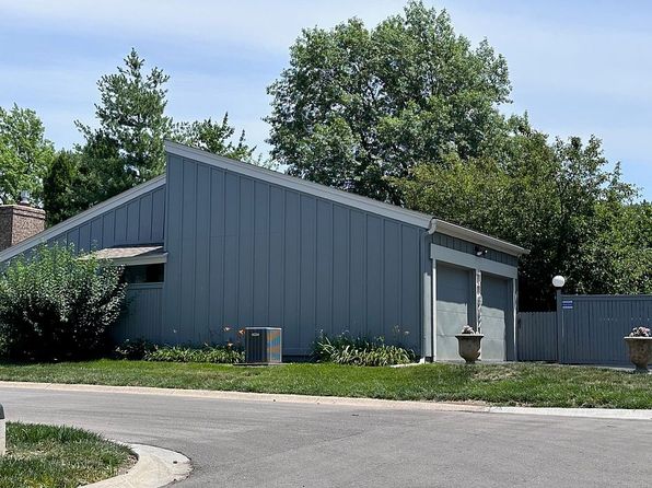 11902 W 82nd Ter, Lenexa, KS 66215