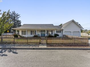588 Madison St, Coos Bay, OR