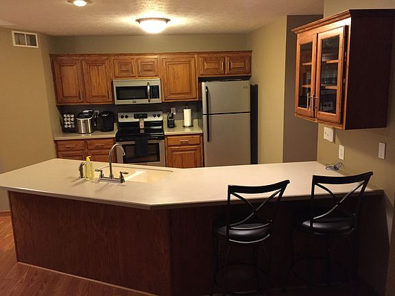 3rd image of 3327 Oakstone Dr