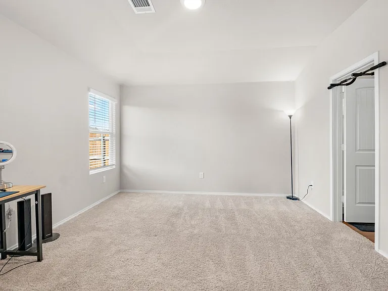 5824 Brocade Dr — Photo 10