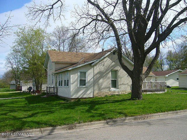 2nd image of 173 Church Ave