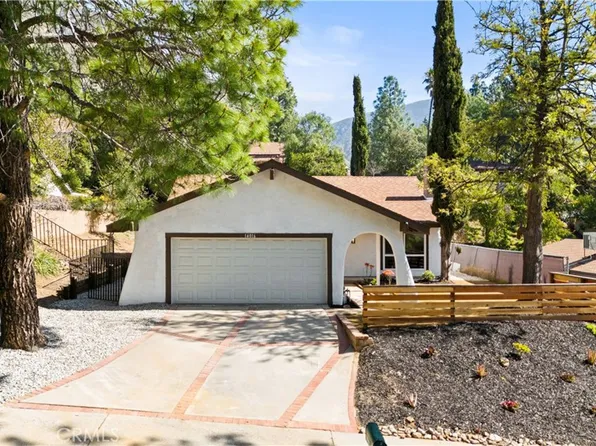 14016 Candlewood Dr, Sylmar, CA 91342
