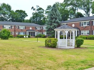 506 Pitney Pl, Morristown, NJ 07960