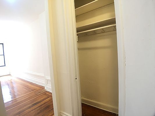 5th image of 436 Fort Washington Ave APT 4E
