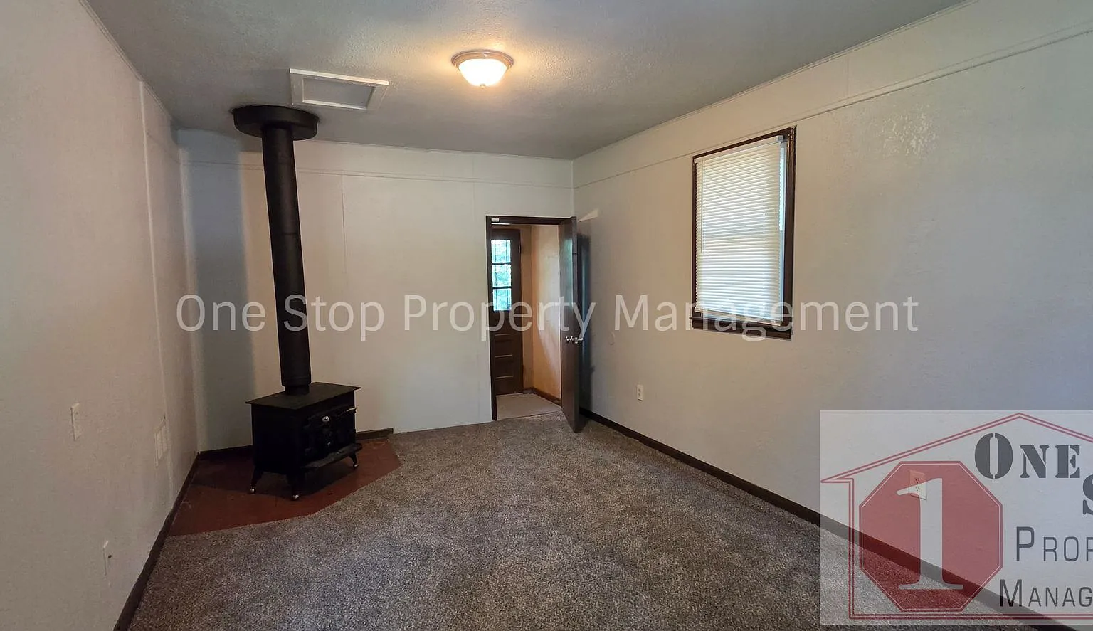 3-Bedroom, 1-Bathroom home in Kansas City — Photo 3