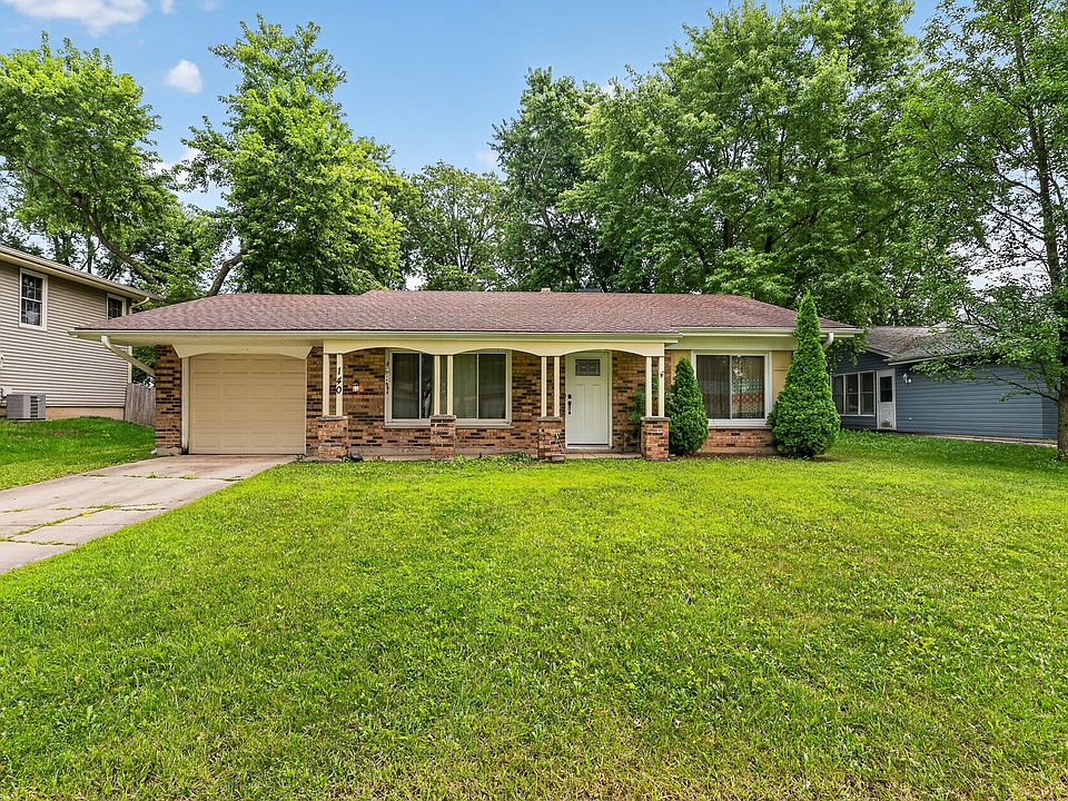 1st image of 140 Tamarack Dr