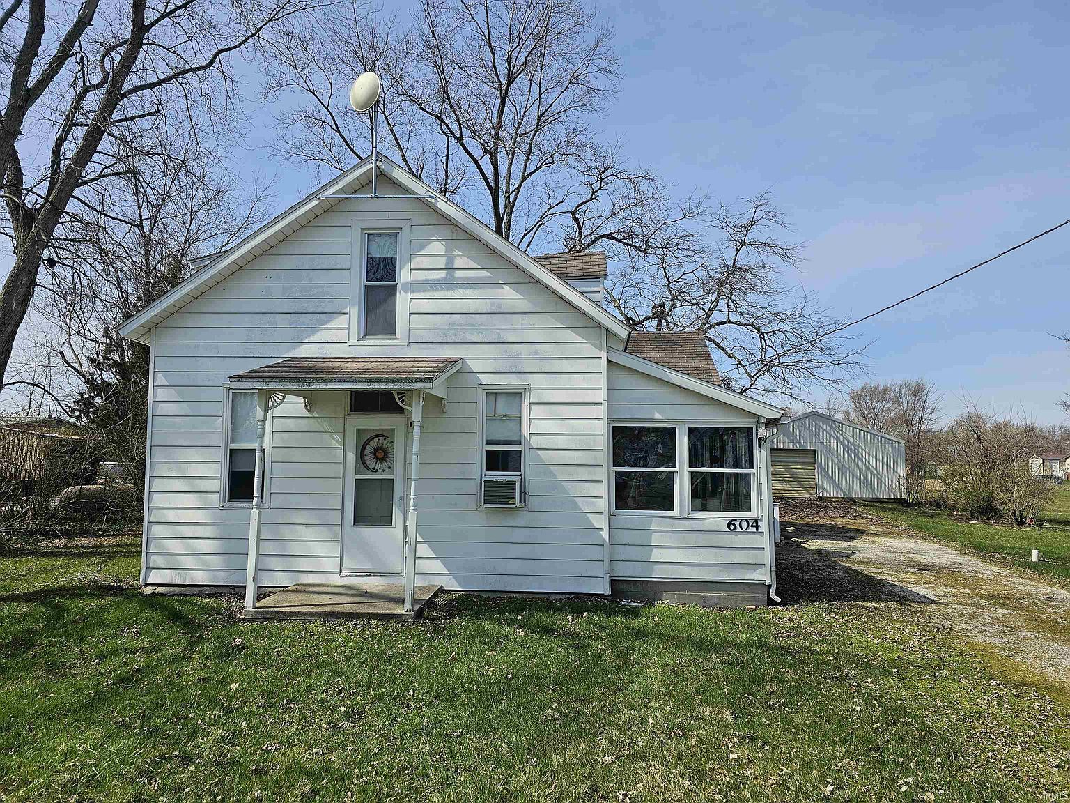 604 S Logan St, Kewanna, IN 46939 Zillow