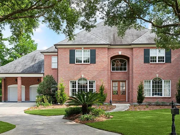 18 Castle Pines Dr, New Orleans, LA 70131