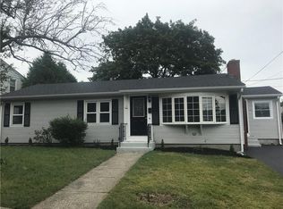 10 Linwood Ave, North Providence, RI 02911