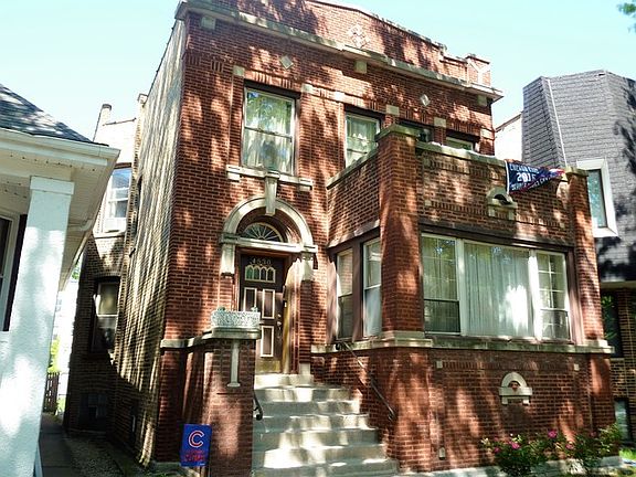 2nd image of 4530 N Artesian Ave