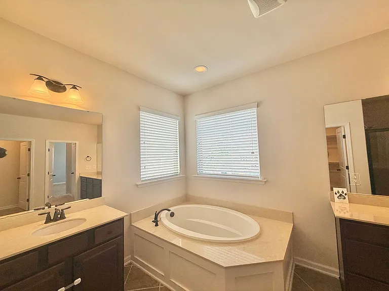 4109 Bluff Oak Dr — Photo 20