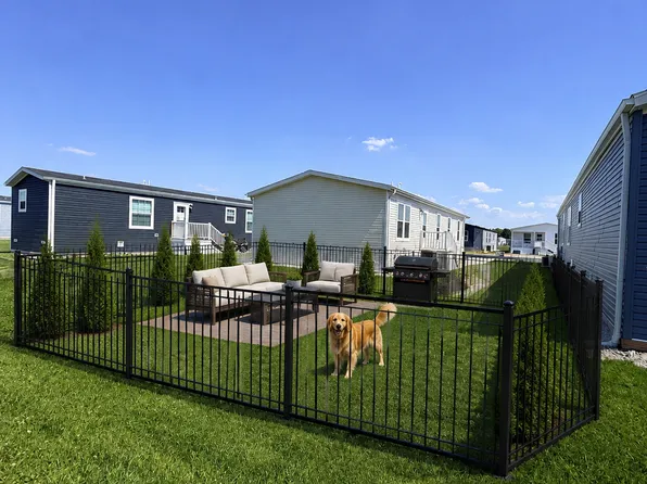 22334 Cedar Dr #62, Channahon, IL 60410